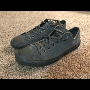 Unisex Converse Chuck Taylors